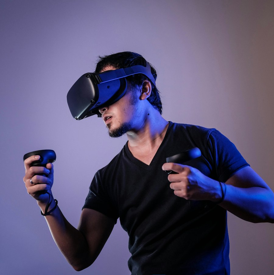 Virtual reality headset for immersive experiences
